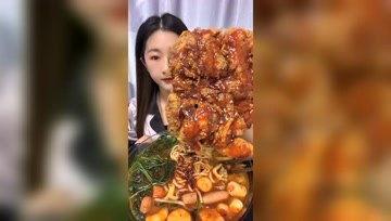 娱乐吃瓜酱凉山,吃瓜酱凉山，揭秘娱乐圈幕后故事